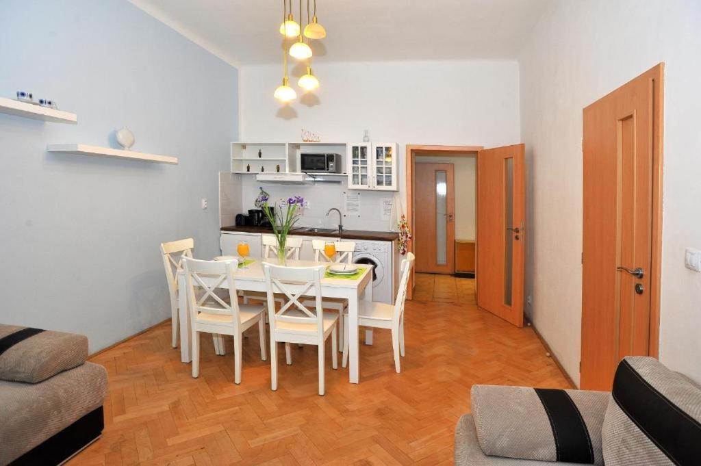 Condo Vinohrady II Praga Esterno foto